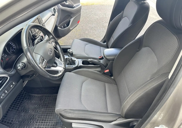 Hyundai I30 cena 39999 przebieg: 251000, rok produkcji 2018 z Obrzycko małe 56